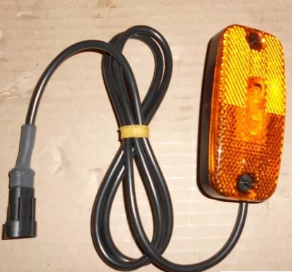 Фонарь габаритный LED DAF 65/75/85CF /95XF/XF95/105 оранженвый - DAF/1852306